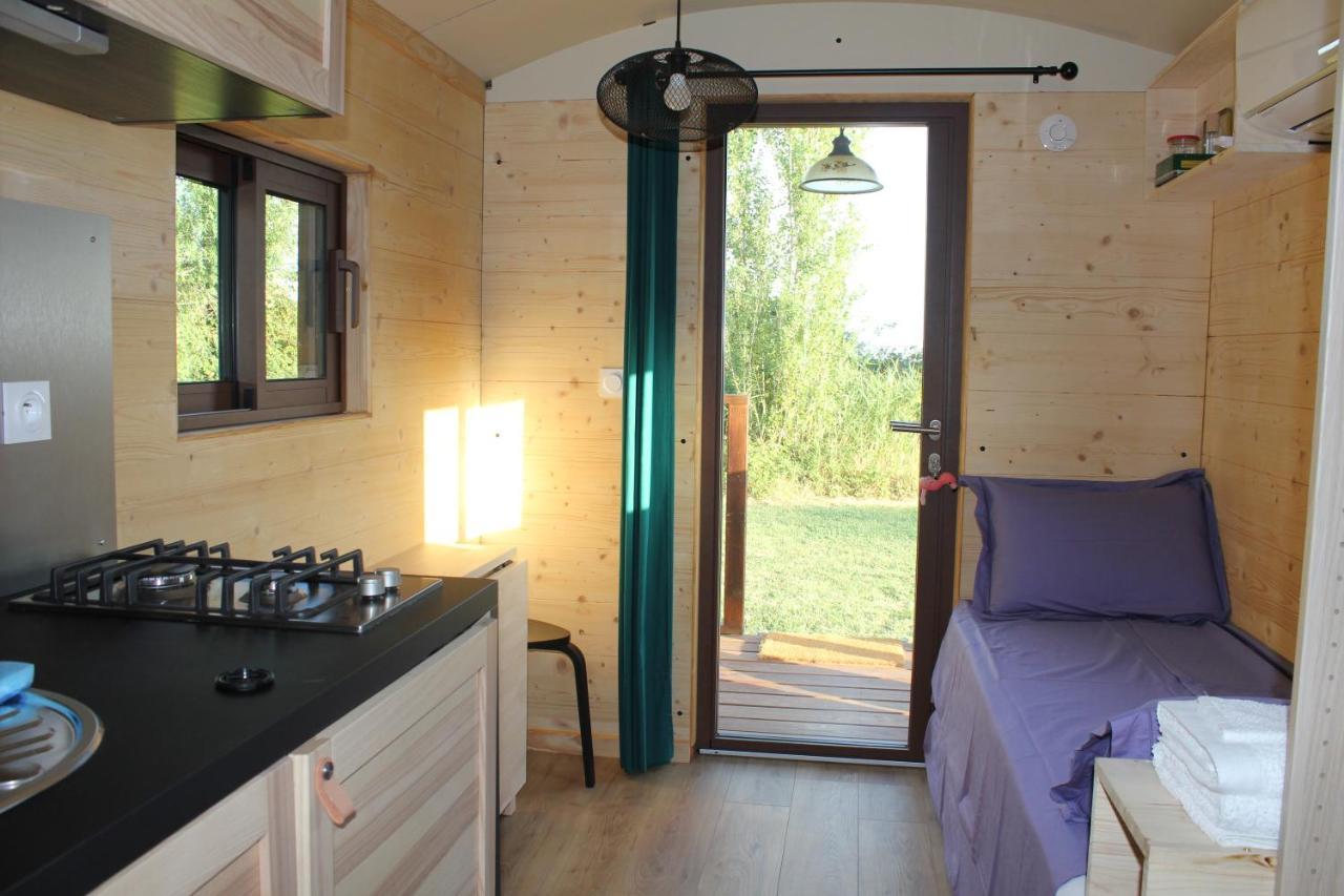 Holiday home Mas Dou L'estele Roulotte-gite *